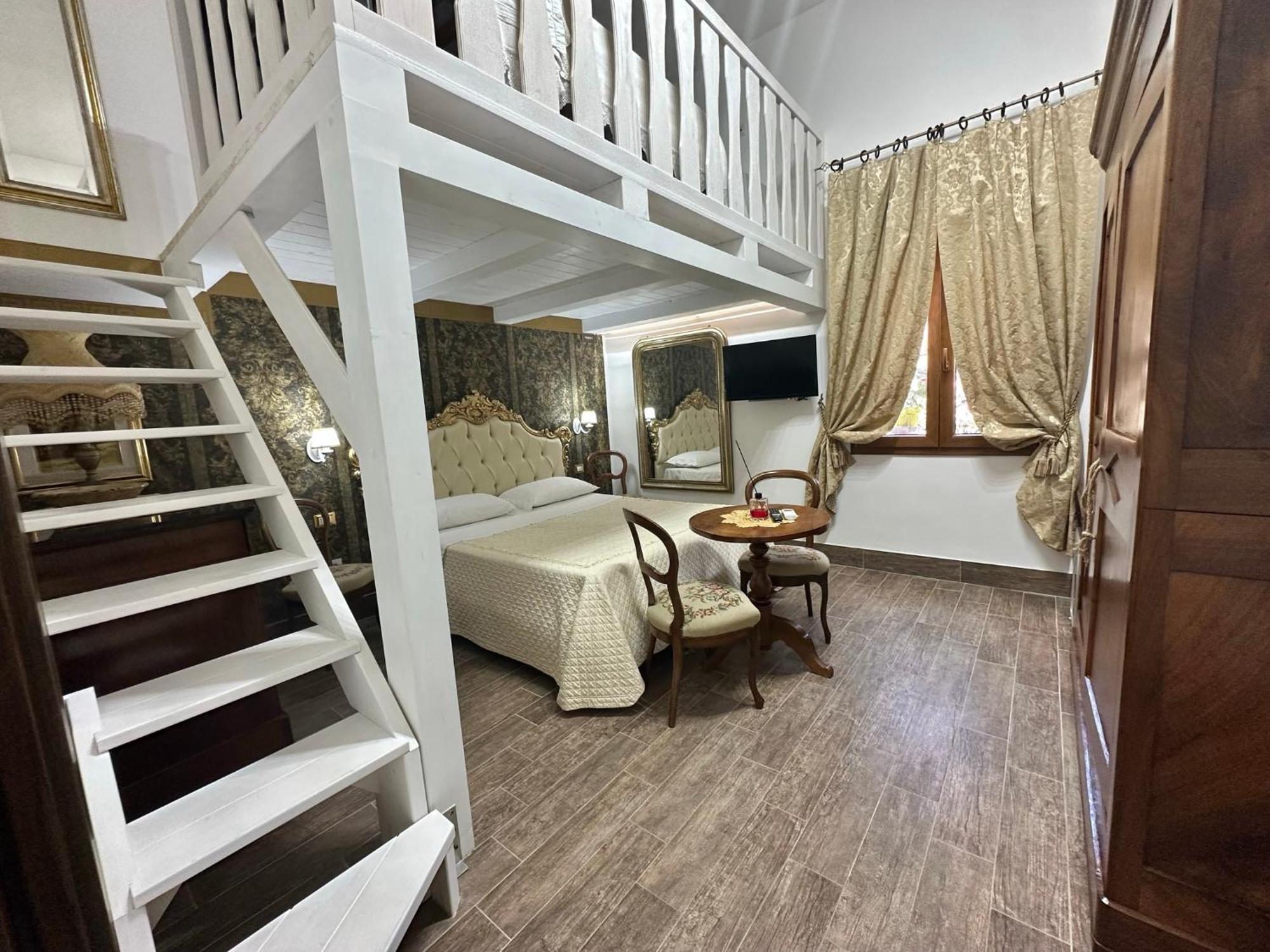 Elisir Suite โตรเปอา ภายนอก รูปภาพ